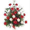 Send Anniversary Flowers to Chennai